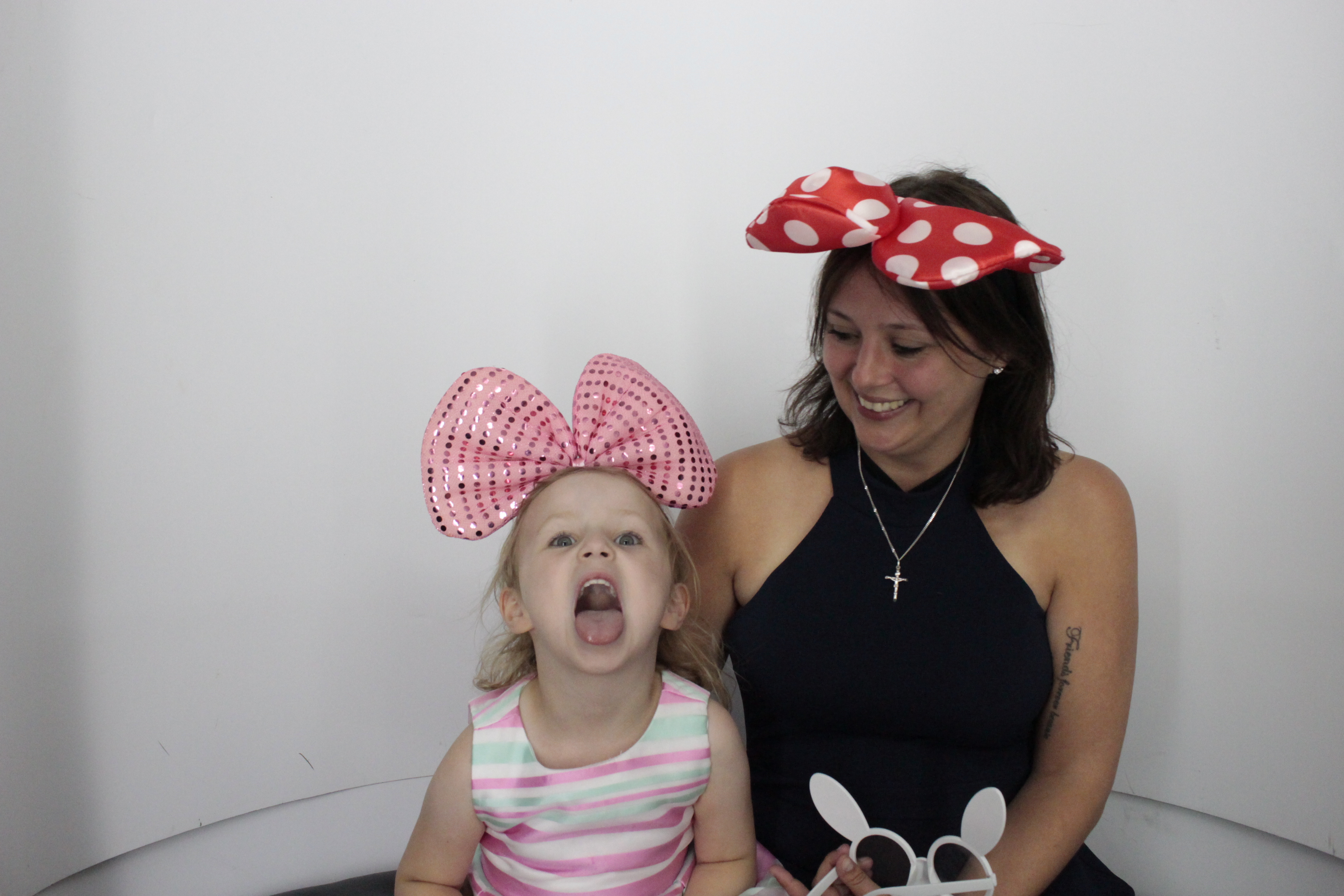 Richard & Karen's Wedding Reception | View more photos from the event at gallery.myphotoboothexperience.co.uk/u/MyPhotoBoothExperienceLtd/Richard-Karens-Wedding-Reception